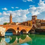 Il Cuscino Di Giulietta - 2 Min From Arena