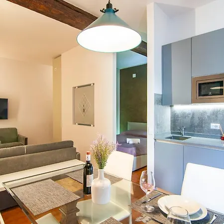 Appartement Il Cuscino Di Giulietta - 2 Min From Arena