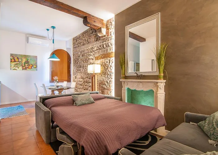 Il Cuscino Di Giulietta - 2 Min From Arena Verona